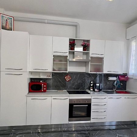 Dimora Sterlizia Zona Fiera S Donato Apartment Bologna Ngoại thất bức ảnh